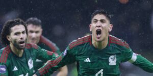 Edson Álvarez México