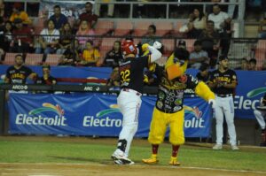 Mayos vence 2-1 a Naranjeros