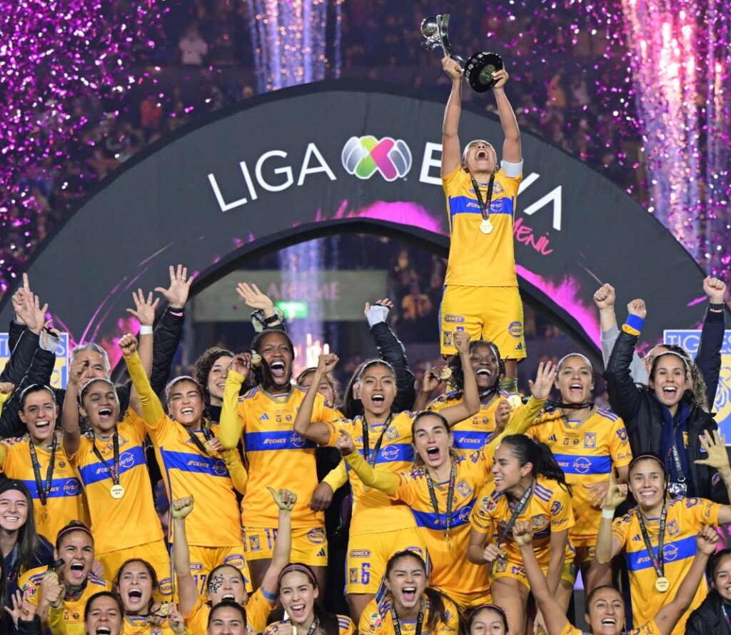 Tigres Femenil Campeón