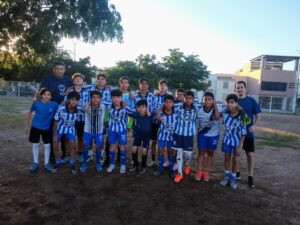 Rayaditos futbol local