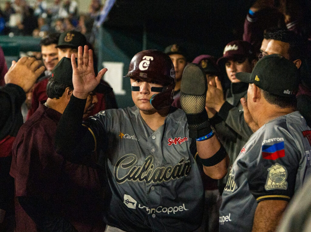 Alexis Wilson carrera