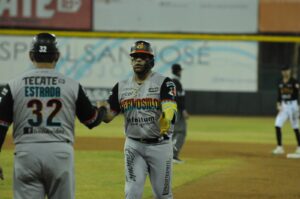 Naranjeros en Navojoa