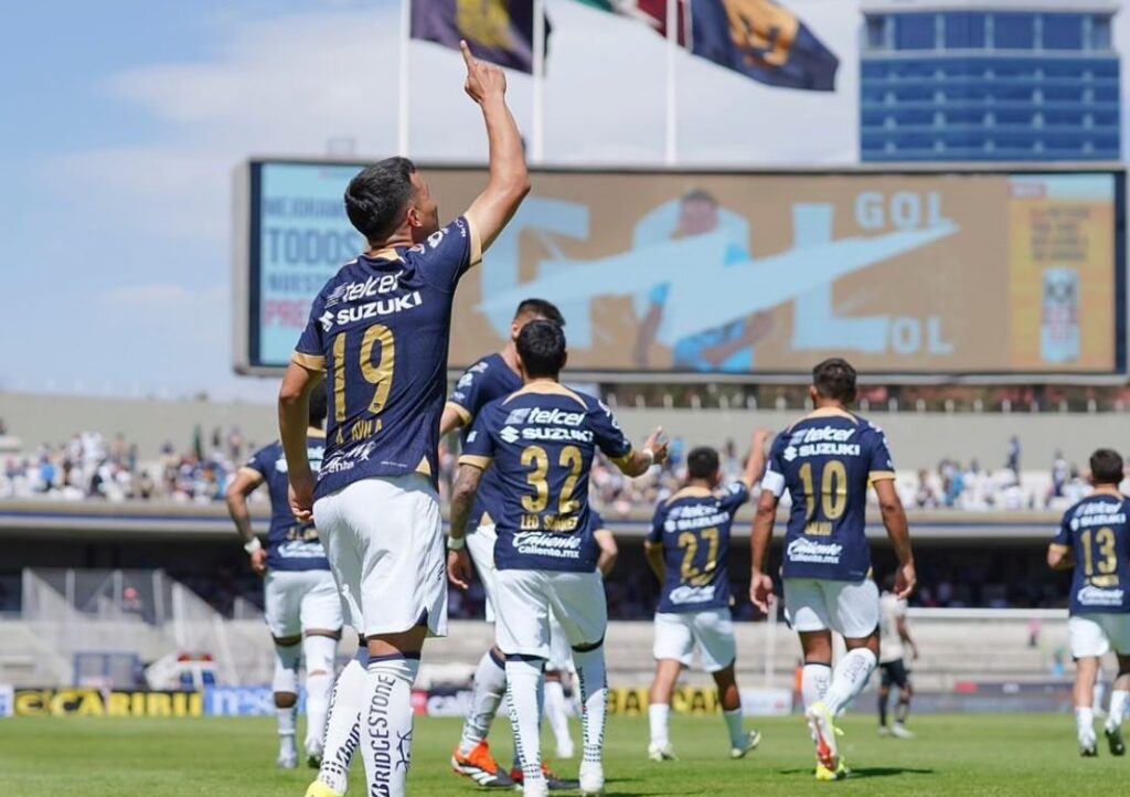 Alí Ávila gol con Pumas
