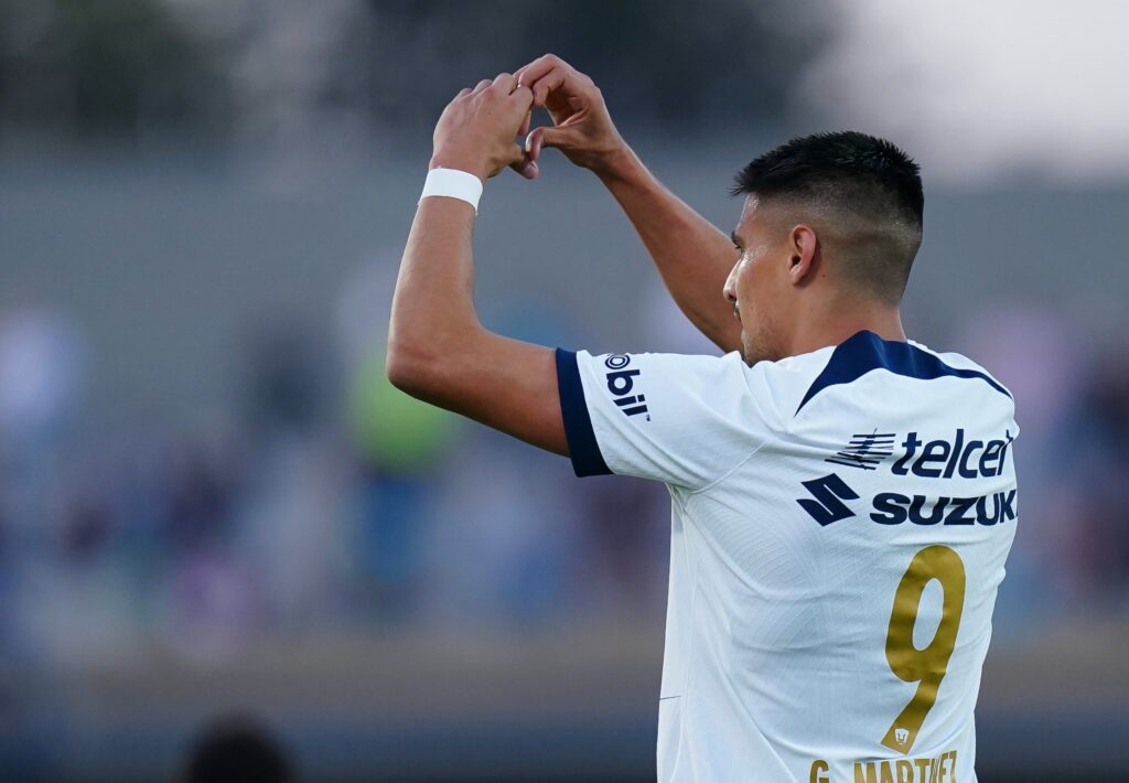 Guillermo Martínez gol Pumas