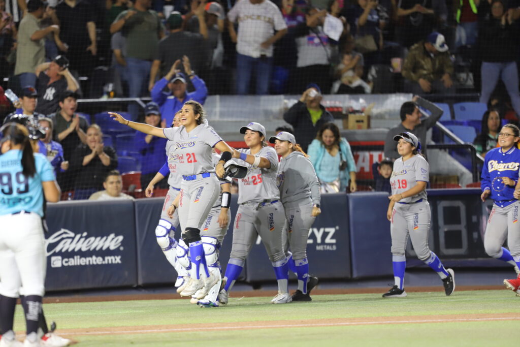 Charros Femenil Vs Sultanes