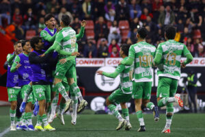 Club Santos festejo gol