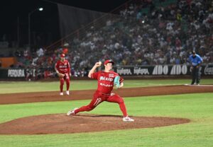 Trevor Bauer Diablos Rojos