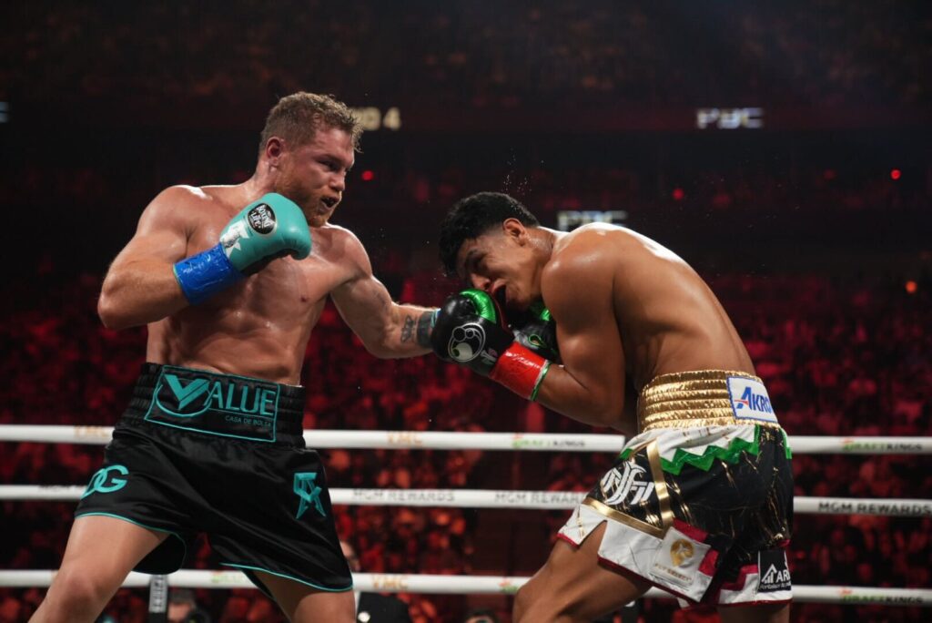 Canelo Alvarez Campeón