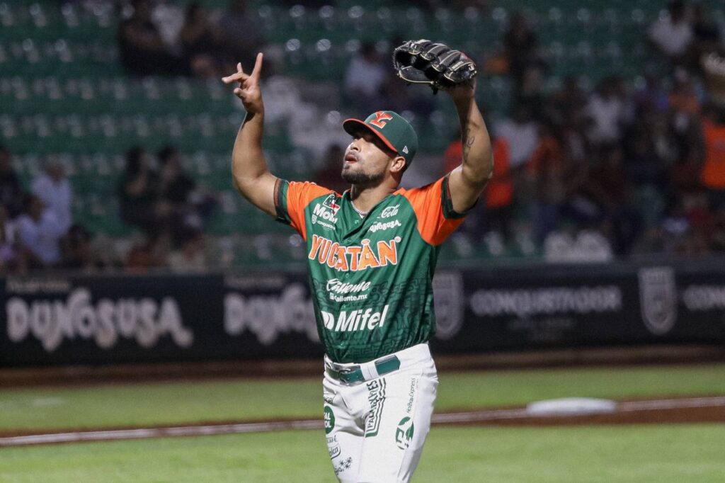 Los Leones de Yucatán conectaron 18 sencillos para vencer 11-1 a los Piratas de Campeche