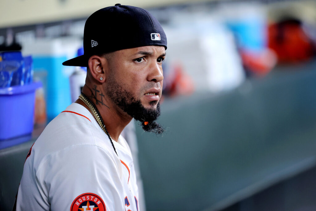 José Abreu es dejado en libertad por los Astros