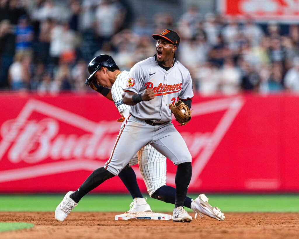 ORIOLES DERROTA A YANKEES