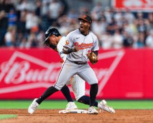 ORIOLES DERROTA A YANKEES