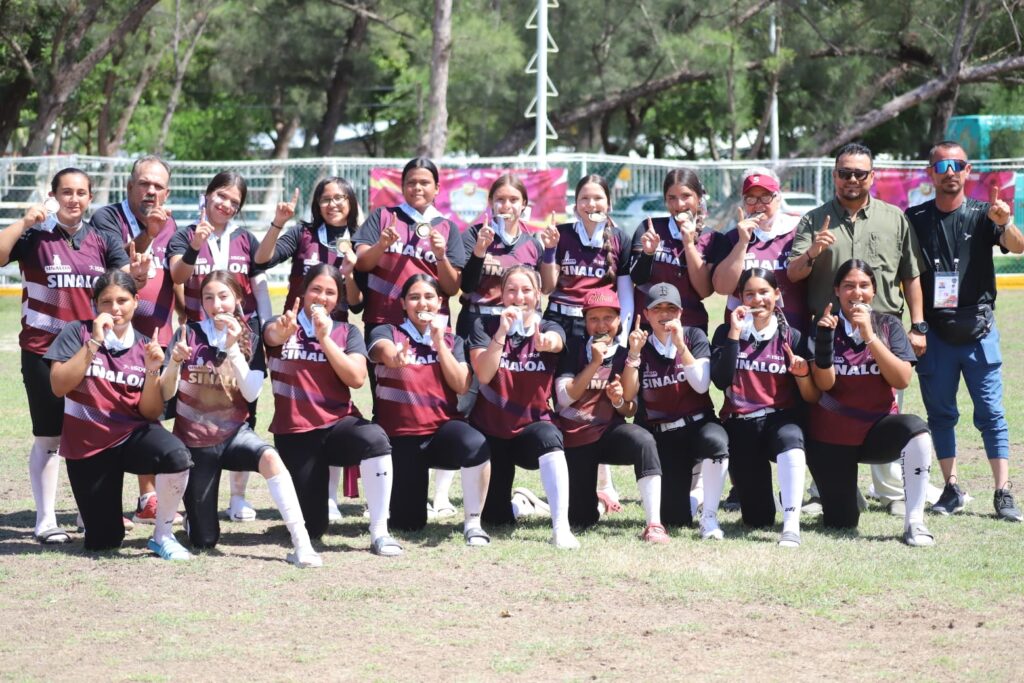 Sinaloa campeón de softbol femenil