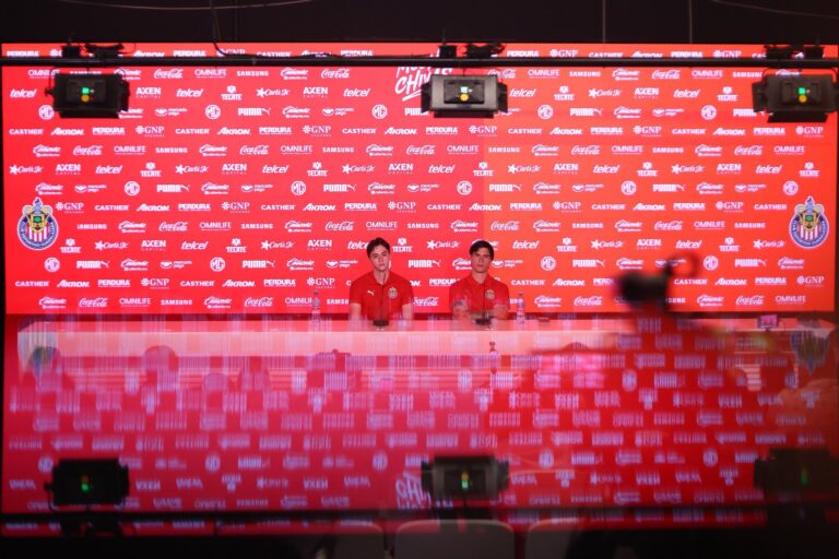 Chivas pone a prueba el invito ante América