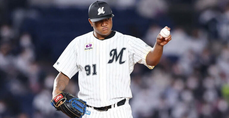 Enny Romero llega a los Toros de Tijuana