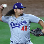 Los Angeles Dodgers no contará con Brusdar Graterol para el Opening Day