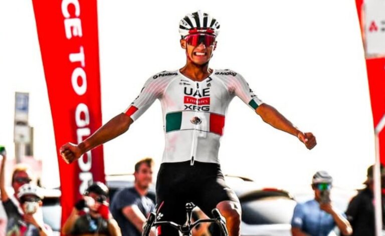 Isaac del Toro lidera el Tour de Emiratos Árabes Unidos