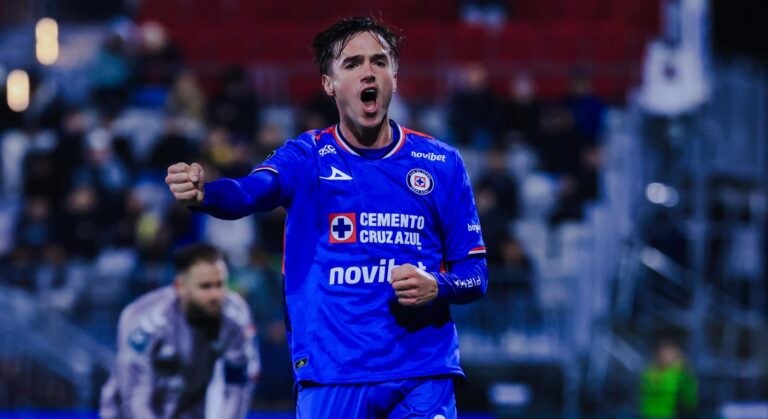 Cruz Azul golea 3-0 a Vancouver Fc