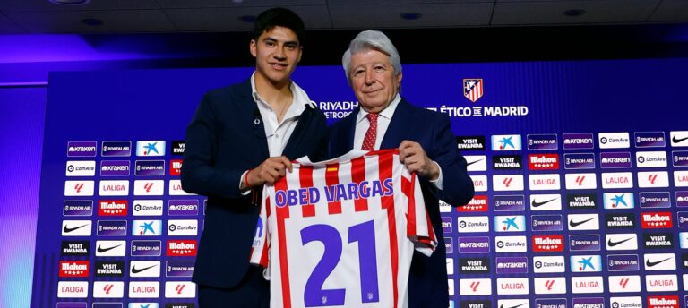 Obed Vargas es presentado con el Atlético de Madrid