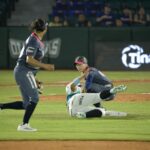 El Águila divide triunfos en Tabasco