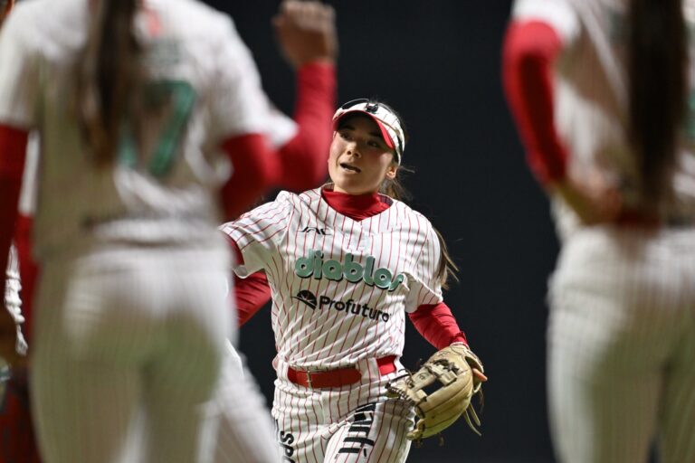 Diablos Rojos Femenil blanquea 6-0 a El Águila