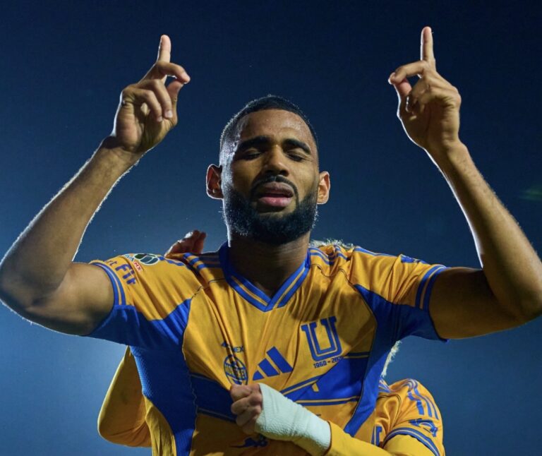 Tigres aplasta a Santos con goleada en la Jornada 5