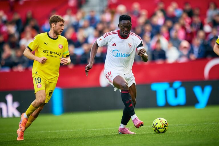 Sevilla rescata el empate ante Girona con un gol agónico y Stuani falla el penal del triunfo