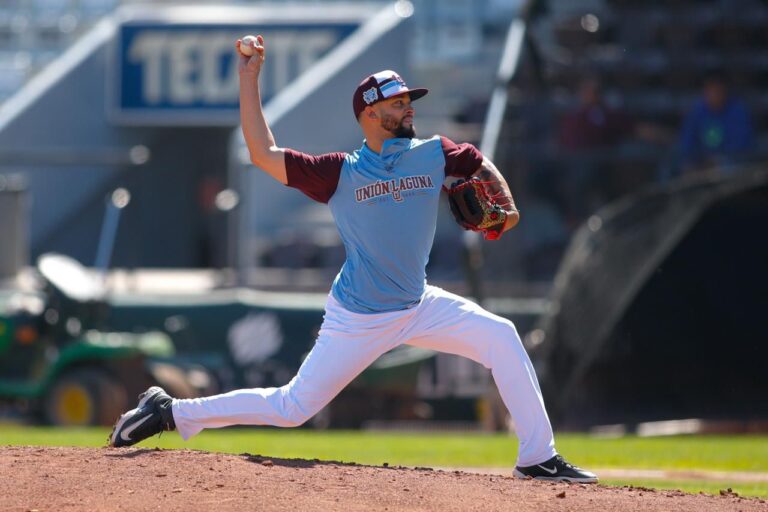 Algodoneros intensifican su preparación con interescuadras y refuerzos en el campamento