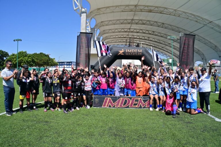 Futbol femenil infantil: emoción y pasión en Mazatlán