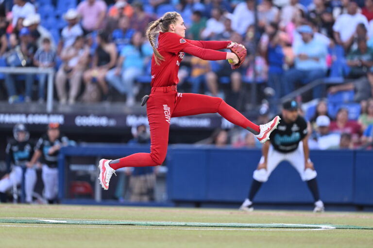 DIABLOS ROJOS FEMENIL AMARRA EL PRIMER SITIO DE LMS A PESAR DE DERROTA