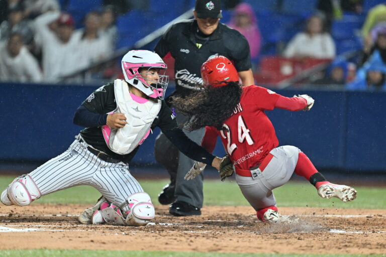 DIABLOS ROJOS FEMENIL CIERRA TEMPORADA CON VICTORIA Y ENFRENTARÁ A TABASCO EN LA SEMIFINAL