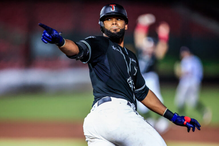 FRANCHY CORDERO LLEGA ENCENDIDO A LA PRETEMPORADA DE TOROS