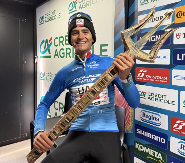 Isaac Del Toro conquista la Tirreno-Adriático y hace historia para México
