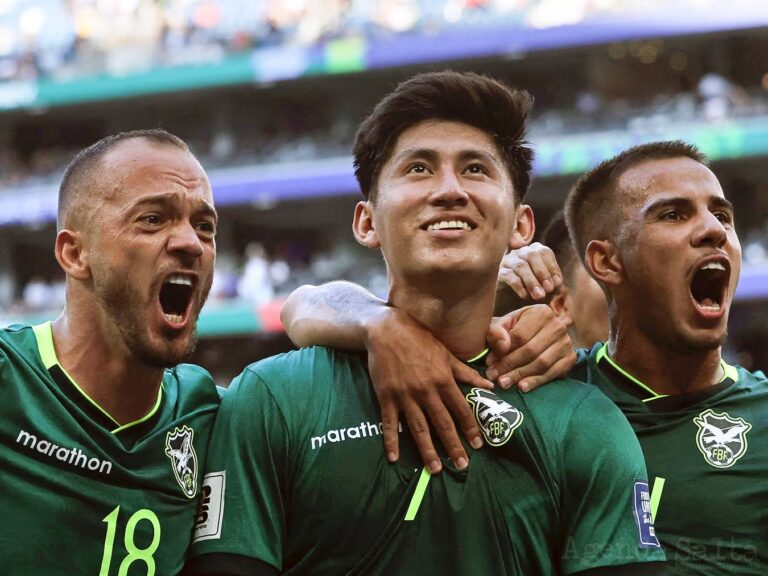 Bolivia remonta a Surinam y avanza a la final del repechaje rumbo al Mundial 2026