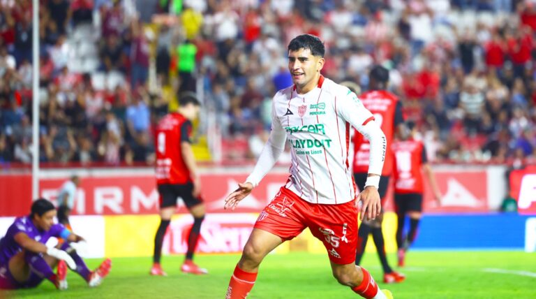 Necaxa impone condiciones y golea a Tijuana en casa