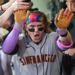 Gigantes se imponen a Padres con poder oportuno y sólida labor monticular