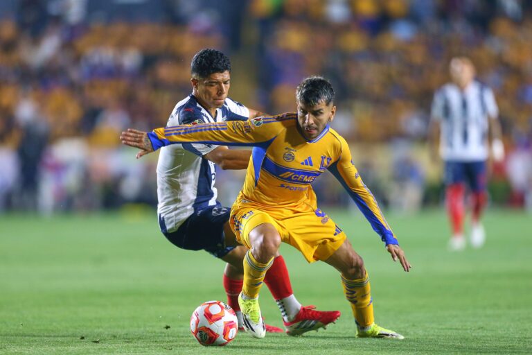 Gignac decide el Clásico Regio y Tigres vence 1-0 a Rayados en el último suspiro