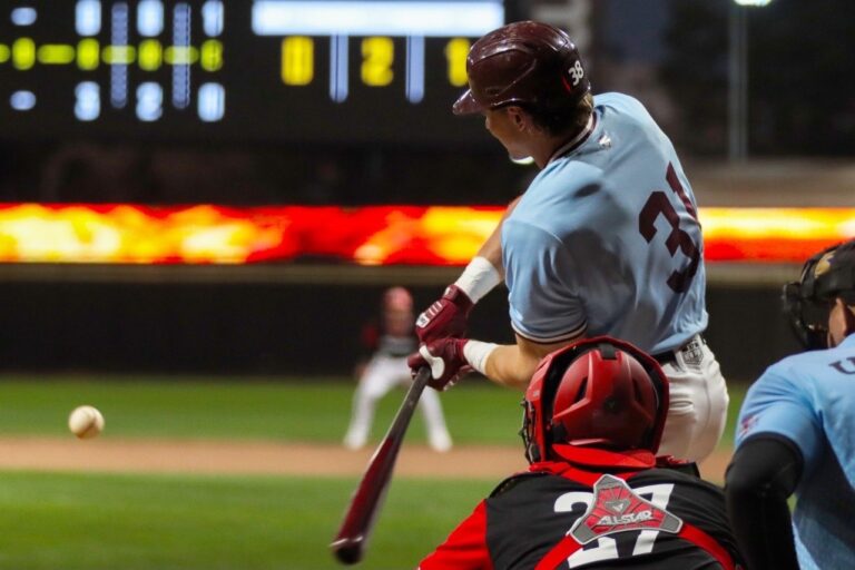 Algodoneros cae 13-2 ante Durango