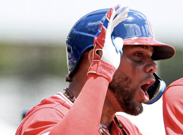 Cuba vence a Panamá en su debut en el Clásico Mundial de Béisbol