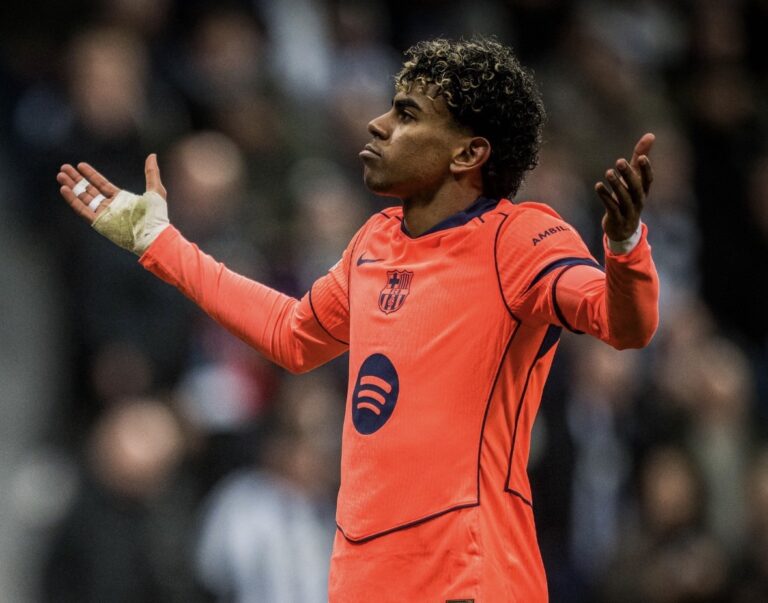 Barcelona rescata empate agónico ante Newcastle con penal de Lamine Yamal
