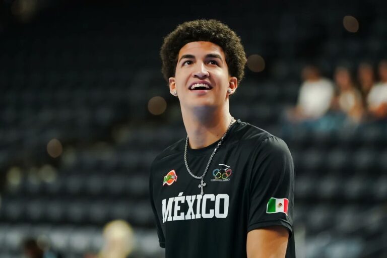 El mexicano Karim López al draft de la NBA