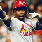 Cardenales reaccionan en extrainnings y superan a Astros