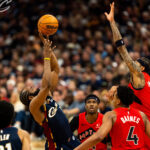 Cavaliers imponen condiciones ante Raptors y toman ventaja en la serie