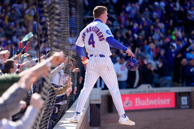 Cubs dejan en el terreno a Mets en extrainnings y se llevan un duelo de pitcheo