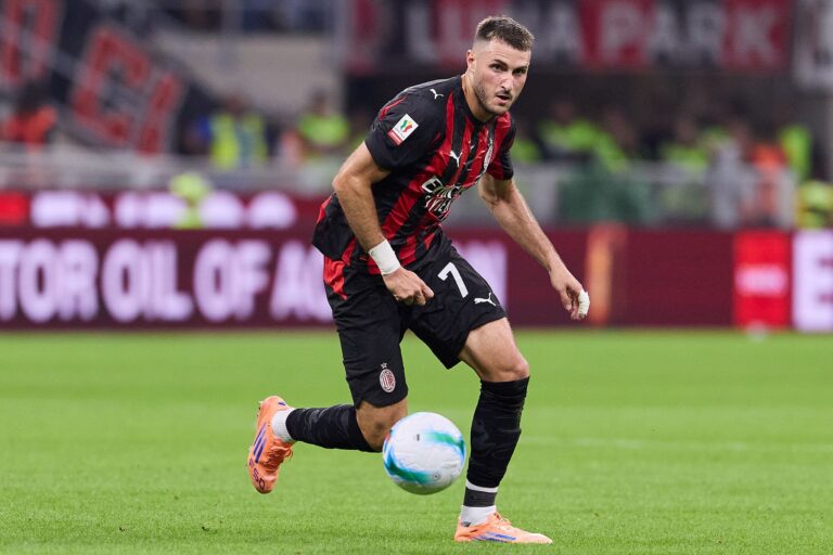 Santiago Giménez no olvida a Cruz Azul y deja abierta la puerta para un regreso futuro