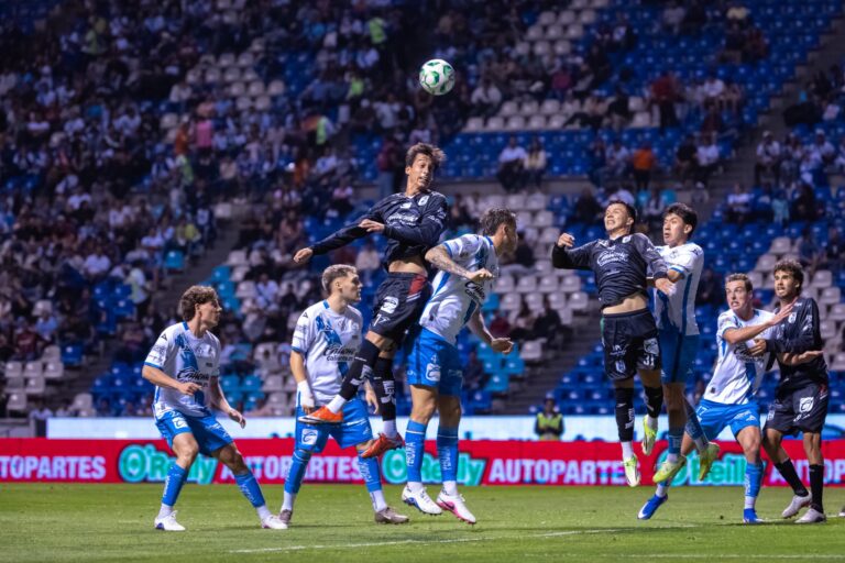 Querétaro remonta en Puebla y cierra el Clausura con triunfo como visitante