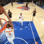 Hawks igualan la serie con dramático triunfo sobre Knicks