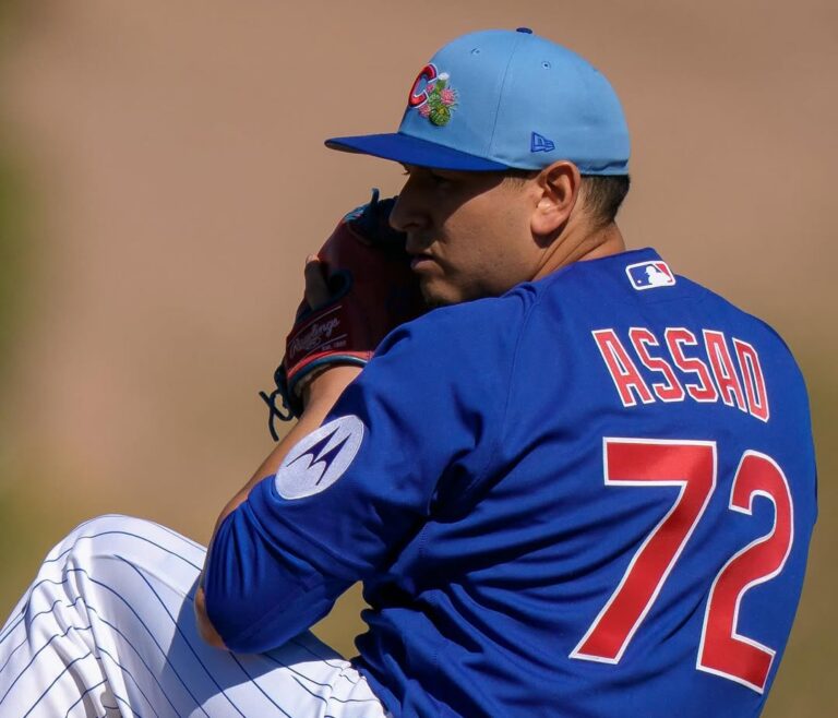 Javier Assad brilla y guía paliza de Cachorros sobre Rays