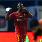 Doblete de Julián Quiñones no evita derrota del Al-Qadisiya en Arabia Saudita