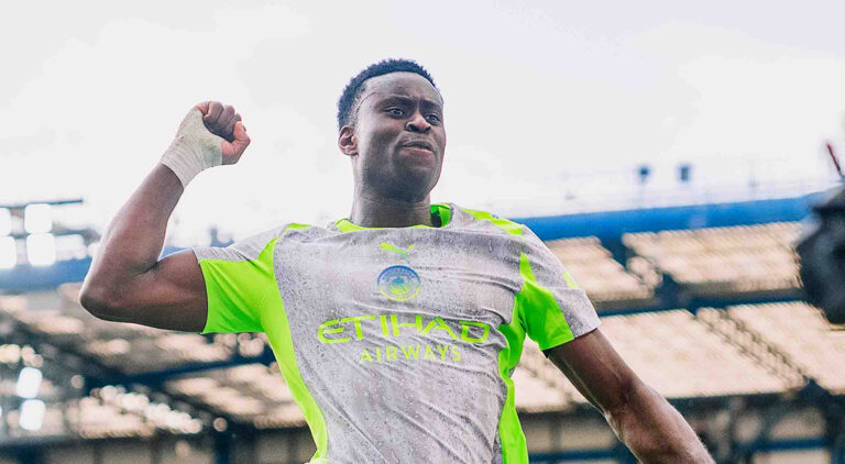 Manchester City impone su jerarquía y golea al Chelsea en Stamford Bridge